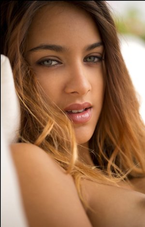 Foxes are proud to present you with xxx pictures featuring Uma Jolie unveiling well-done body