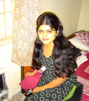 Indian Amateur Babes invites you to browse their free photos with Indian Babe xxx gallery 222458